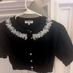 OPENING CEREMONY - Black Crochet Lace Buttoned Crop Top